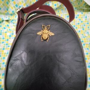Black Bee Purse